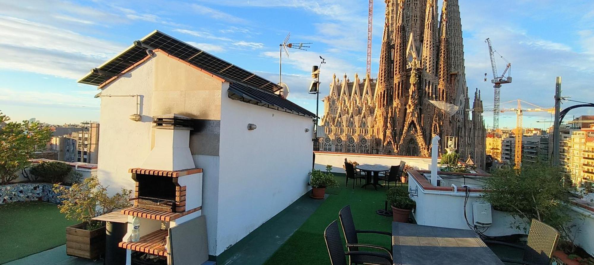 Absolute Sagrada Familia Apartment Barcelona Luaran gambar